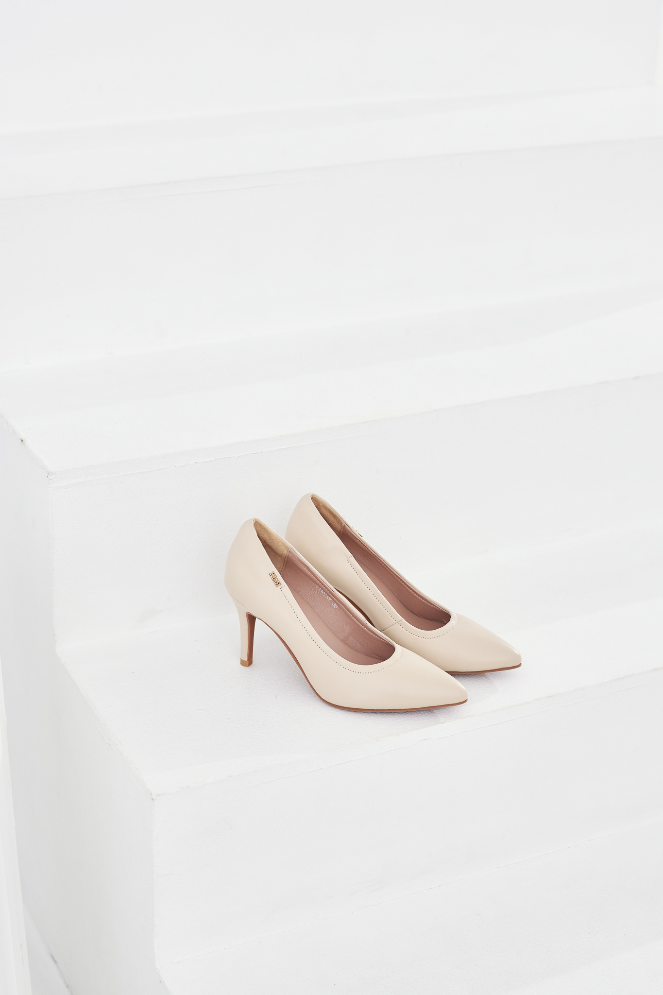 CHLOE HEEL 3" (WHITE) : 51107NW